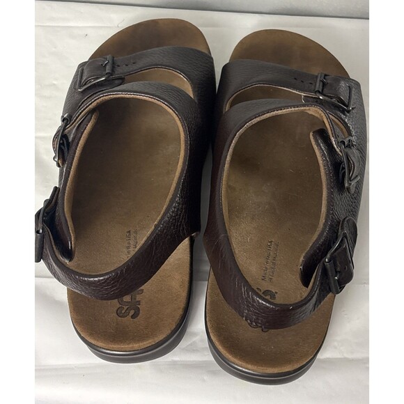 Sandals_&_Flip_Flops